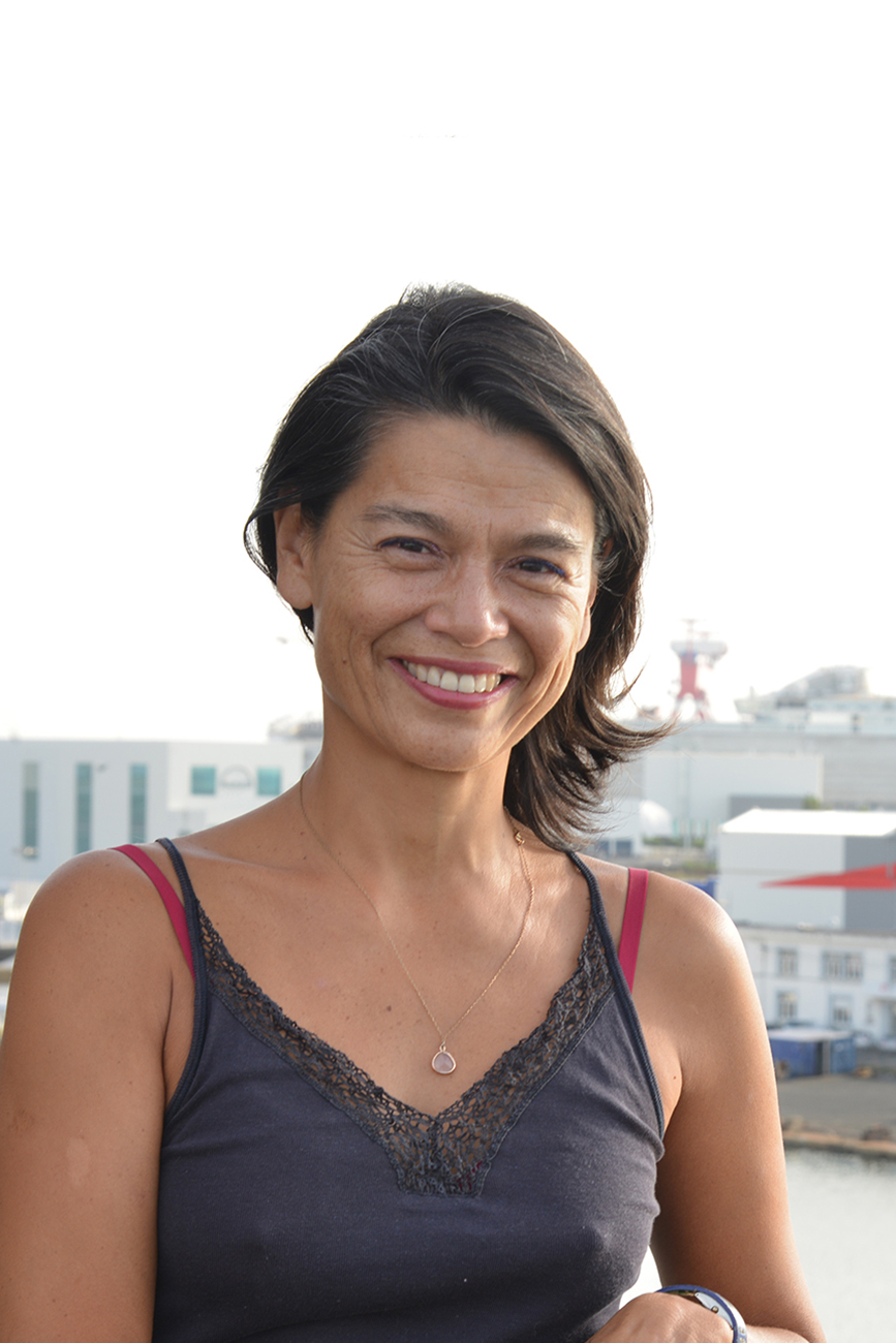  Emmanuelle Huynh